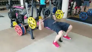 Chest press 50kg x94 reps! 💪