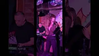 Katy Perry - I kissed a girl (кавер)