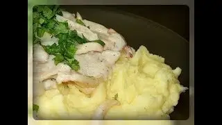 Кальмары в сметанном соусе