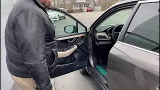2021 Outback: Power Rear Gate Feature