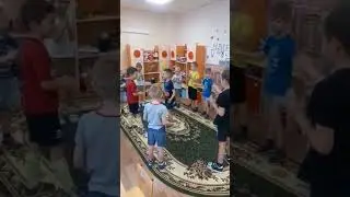 В садике ,ребята поздравили Семена