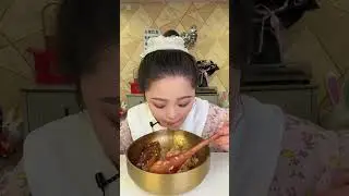 КИТАЙЦЫ ЕДЯТ НА КАМЕРУ!!! 🍝🍝🍝