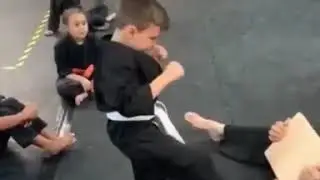 Никогда не сдавайся (Never give up)