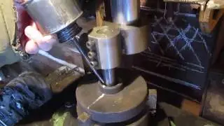 Вертикальный долбежный станок
