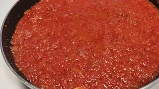 How to make a HOMEMADE TOMATO SAUCE 🍅 for PIZZA 🍕 and PASTA 🍝 (Easy and Quick) 🚀