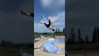 Backflip 7 whips on scooter !