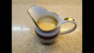 Имбирно-медовая салатная заправка.