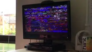 Weird Entertainment Tonight ET TV glitch