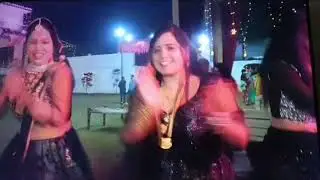 English Medium | इंग्लिश मीडियम | Sapna New Live Dance | Hot Stage Dance