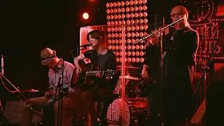 ИВА, Олег Сакмаров - "До Лучших Времён" (Мумий Тролль бар)