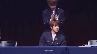 BTS Чонгук и Джин (минутка няяяя)