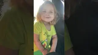 Дарите женщинам цветы в исполнении Лизы💐￼