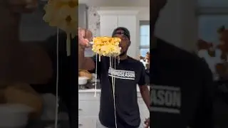 How To Make The Best Macaroni and Cheese | Three Cheese Recipe 