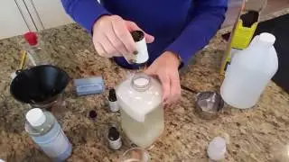 Easy DIY Liquid Laundry Soap