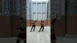Uyghur dance