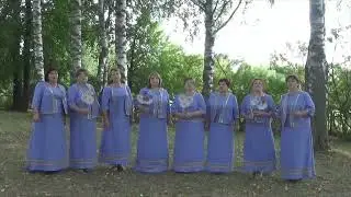 песня "А мы и не скрываем, что из деревни родом"