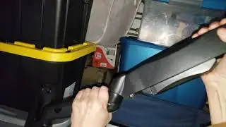 unboxing monitor arm