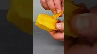Карамбола: как чистить звёздный фрукт // Star fruit (carambola) 