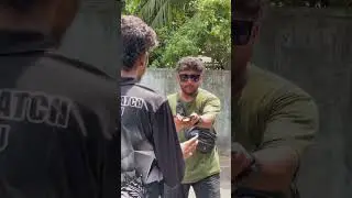 வெளிநாட்டு காரன் அலப்பறைகள் 😀