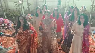 Such and honor to see the one and only Shreya Ghoshal and friend’s dancing to my voice…