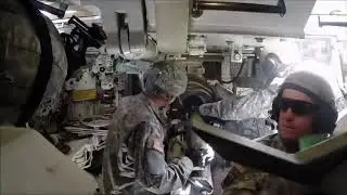 Работа заряжающих M109A6 «Paladin» vs САУ «Мста С»