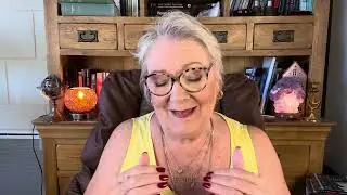 ASTRO BITES SATURDAY 5th OCTOBER MOON IN SCORPIO #astrobites #starsforecast #dailyforecast #moon