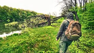 ДИКОЕ ЛЕСНОЕ ОЗЕРО УДИВИЛО КРАСОТОЙ И РЫБОЙ! Ловля щуки и Рыбалка на спиннинг в диких местах