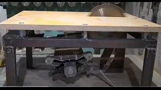 Она совсем не пилит.