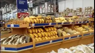 Дафи Харьков, над хлебом без упаковки летают птицы