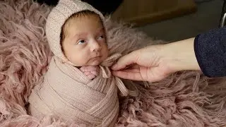 Bebé de 2 meses de edad en su sesión de recién nacido | Sesión de recién nacido