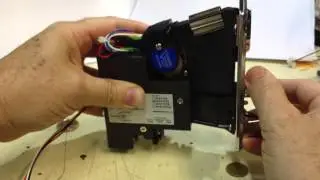 How to adjust a comparator acceptor