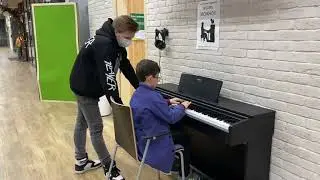 В коридорах Новой школы