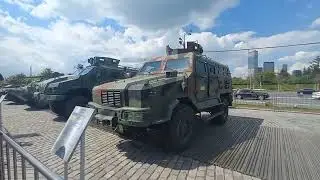 Выставка трофейной техники НАТО на Поклонной горе в Москве (май 2024)