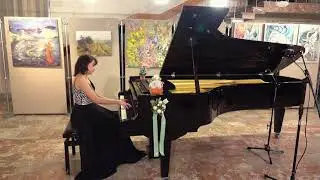 Ф.Шопен. Вальс ми минор.  Исп. Юлия Скачкова
