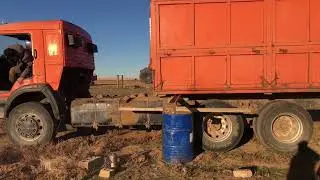 2 часть снимаю кузов с камаза для дольнейшего ремонта!