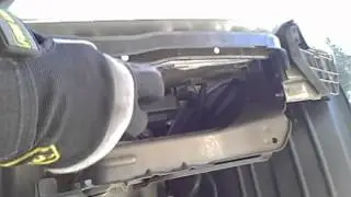 2003 Honda CRV Headlamp assembly change