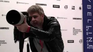A pro at work: photographer at AIFW 2011