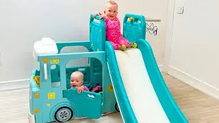 Первые ПАСПОРТА у Николь и Доминики. ОТМЕЧАЕМ День Рождения Коли