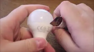 LED Lampe Öffnen  - wie öffnet man eine LED Glühbirne 💡