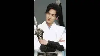 侯明昊, 罗云熙,陈哲远, 曾舜晞, 成毅, 张凌赫, 杨洋, 肖战, 丁禹兮,徐正曦, 许凯, 张晚意, 檀健次, 朱正廷 ✨ Chinese actors ❤️