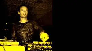 DJ Mind-X  |  Live @ Radio105  03.12.2002