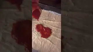 Ava Karabatić pravi Pizzu 🍕