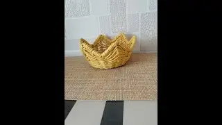 Ажурная вазочка для конфет.Плетение из бумажной лозы.