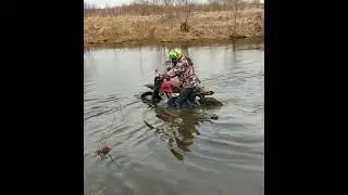 Иж Планета 5 работа под водой