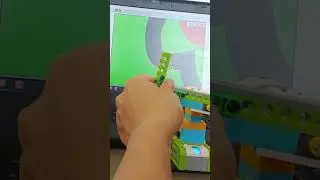 Racing Car Scratch and Wedo
