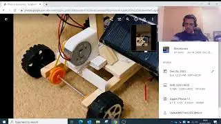 Basic 4-wheeled Rover with 27MHz wireless remote controller | Solar-powered | Motor-driven