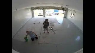 Time Lapse: Applying Rust-Oleum EPOXYSHIELD Professional Floor Coating
