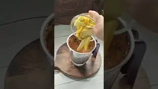 कच्चे आम की पुदीने वाली चटनी ऐसे बनाएं / Raw mango Mint chutney #chutneyrecipe #ytshorts #shorts