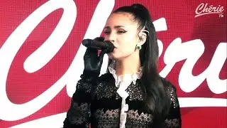 SOFIA CARSON 