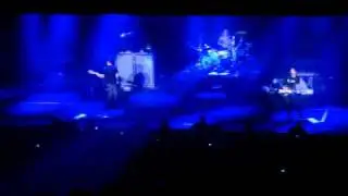 06 - Blink 182 - Obvious (Las Vegas, 07-23-09)